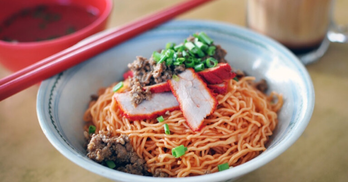 A bowl of kolo mee